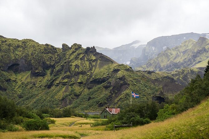 Thorsmork by Super Jeep with Optional Hike - Lunch at Volcano Huts in Húsadalur Valley
