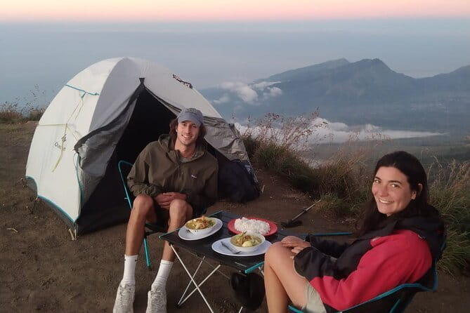 Trekking Mt. Rinjani 2D1N Via Sembalun - Crater Rim - Summit - Crater Rim Breakfast and the Long Descent Back to Sembalun