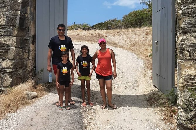 TRIPLE ACTIVITY TOUR, Bike Kayak Hike, ANTIGUA - Fort James walk: the history payoff and the view over the bay