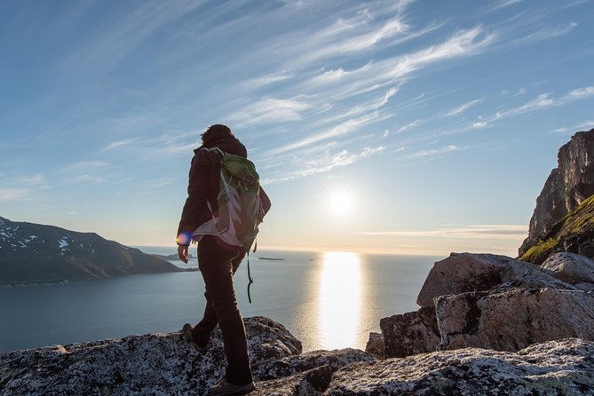 Tromsø: Midnight Sun Hike with Wandering Owl - Food and hot drinks: why the top is more than a view