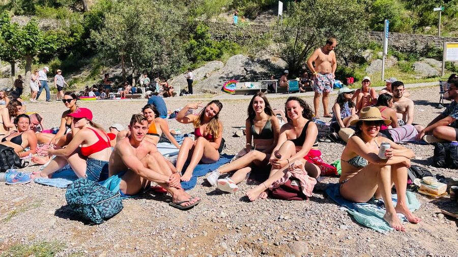 Valencia–Montanejos: Hiking/Raft/Kayak/Salto de la Novia - Key highlights that make this day trip work