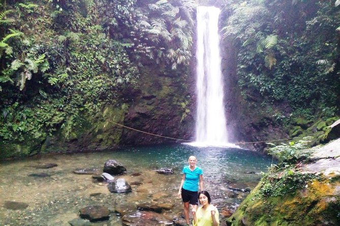 volcano hike and jungle trekking adventure - Rice plantation views and the rhythm shift from hike to rest