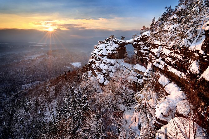 Winter Fairytale The BEST of Bohemian & Saxon Switzerland Hiking Tour - Pravčická brána and Sokoli hnizdo: a winter gate with real planning behind it